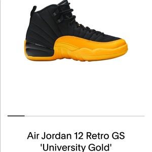 University gold size 6 paid 260 asking price 130 These are dead stock. Sold out!